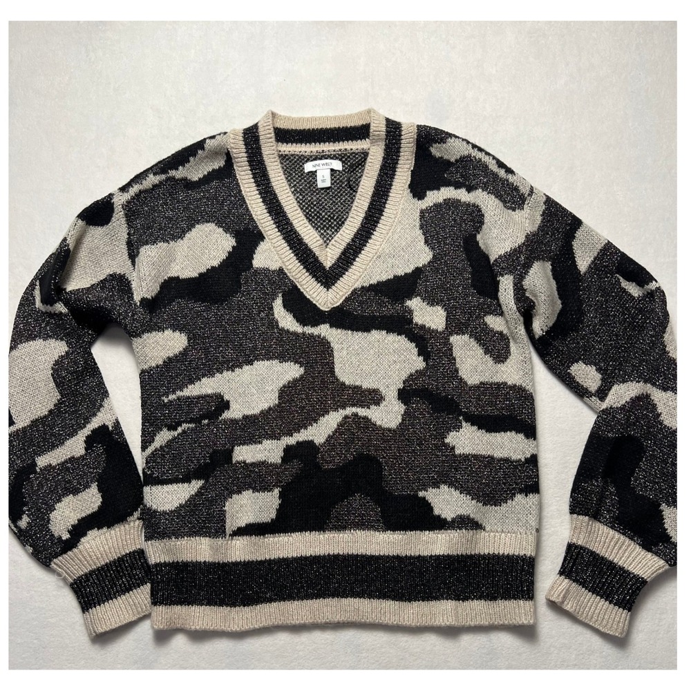 Nine West Sm Sweater Camo Metallic Black Cream V-Neck Shimmer Knit Ribbed Trim